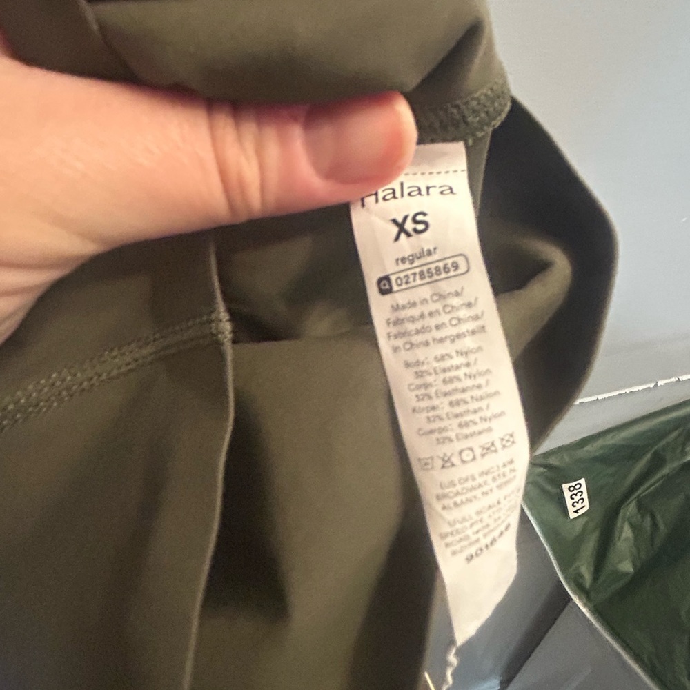 HALARA Flared Leggings - Olive XS - Picture 8 of 14